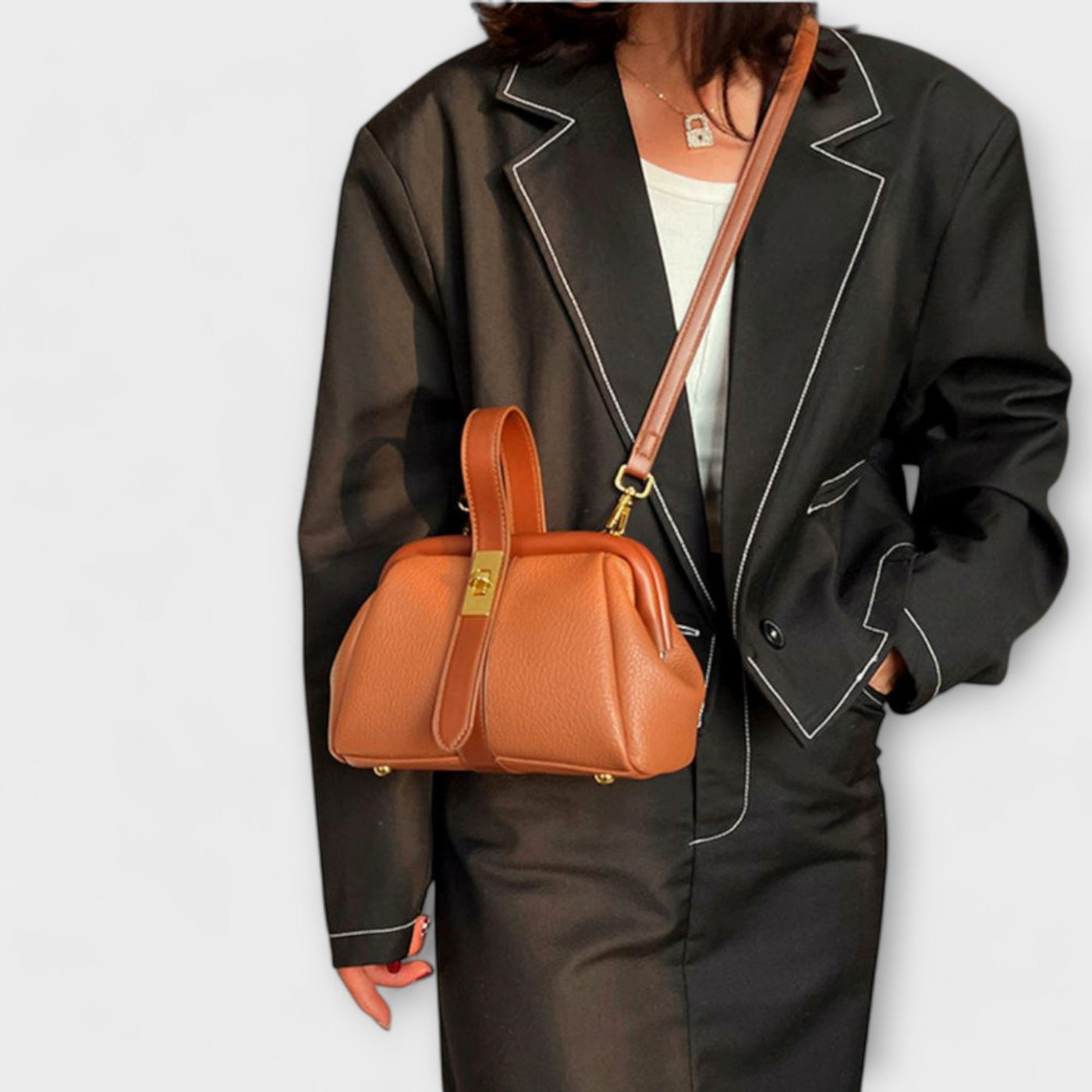 Maiz | Elegant Shoulder Bag